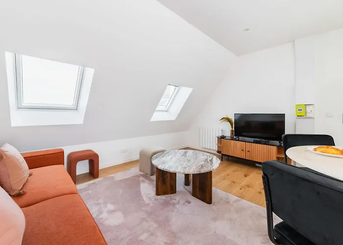 2 Pieces Refait A Neuf Dernier Etage - 19 - 4p - Flat-guest Παρίσι